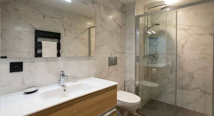 Chalet Bourget, Alpe d'Huez ski chalet, image 7